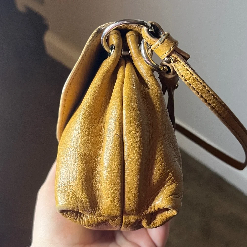 Chloé Tan Leather Shoulder/Crossbody Bag - Picture 6 of 12